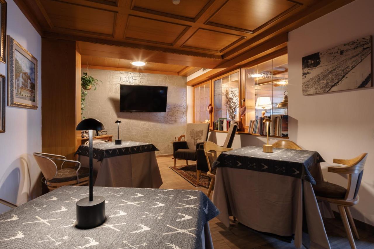 Hotel Nele Ziano di Fiemme Eksteriør bilde