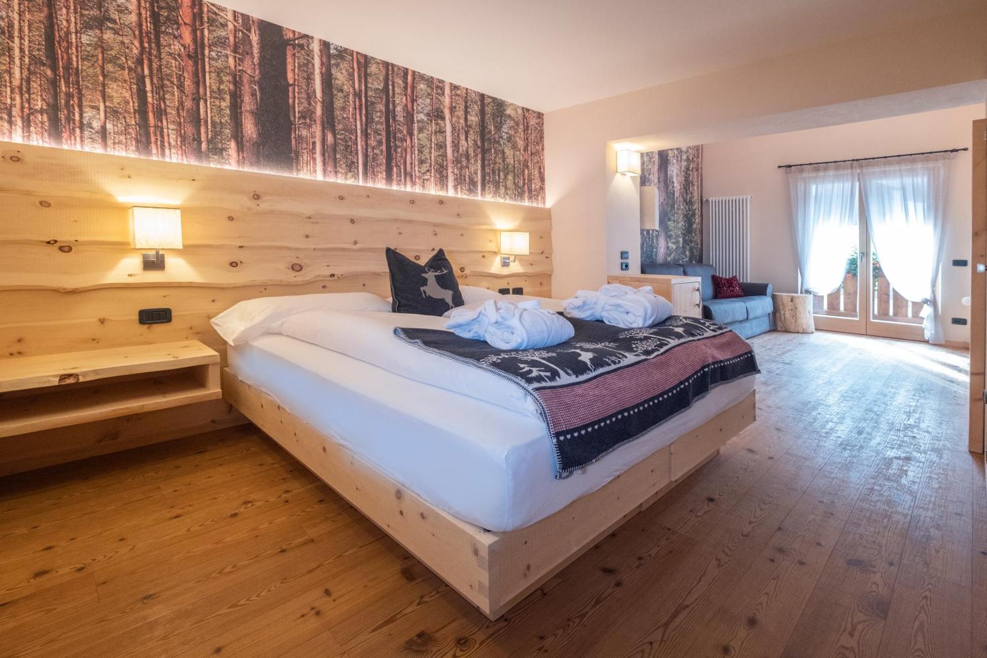 Hotel Nele Ziano di Fiemme Eksteriør bilde